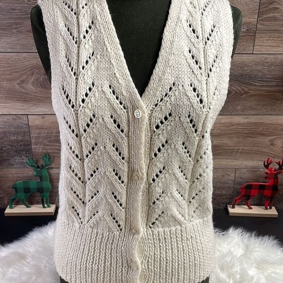 Vintage Women’s White Button Front Open Knit Sweater Vest Size Large ? - Picture 2 of 4